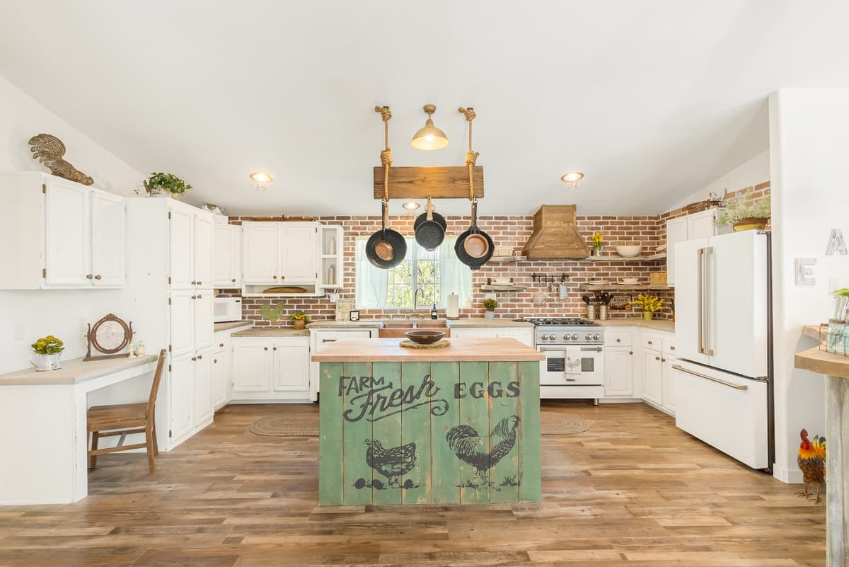 Farmhouse Kitchen