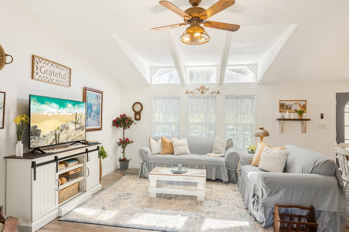 Farmhouse Livingroom