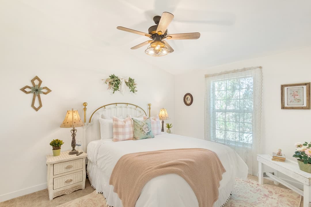 Western Town Bank Room with Queen Sofa-Bed